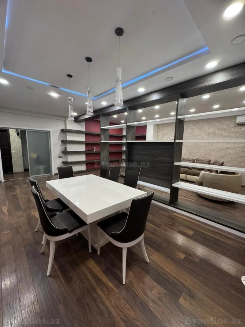 Kirayə verilir 4 otaqlı Mənzil Yeni tikili 200 m² Bakı, Xətai r., Ağ şəhər — Mənzil, Bakı (4)