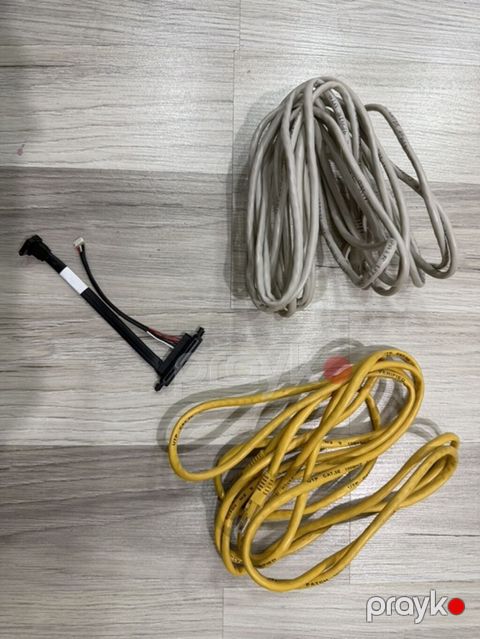 Şəbəkə ve Sata kabelləri 3 kabel birlikdə satılır: 12 AZN Sarı — Bakı
