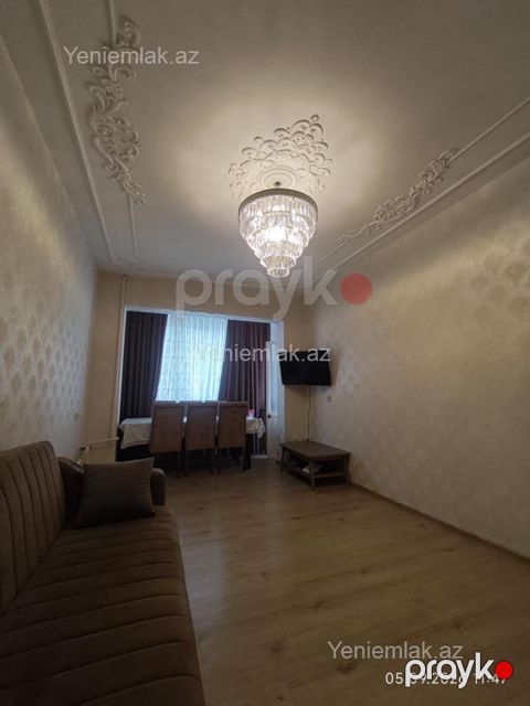 Satılır 3 otaqlı Bina evi menzil (Köhnə tikili), 90 m², Xətai rayonu — Bakı