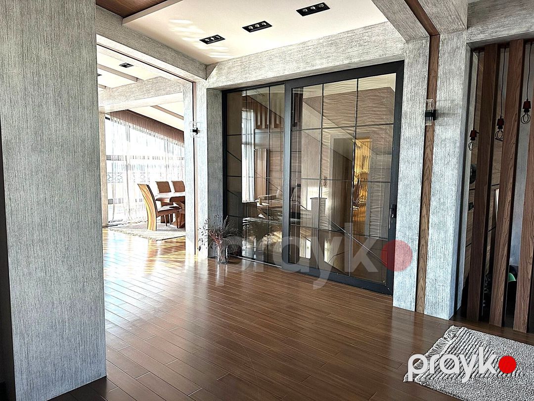 Satılır 10 otaqlı həyət evi/bağ evi 800 m² — Ev, villa, Bakı (9)