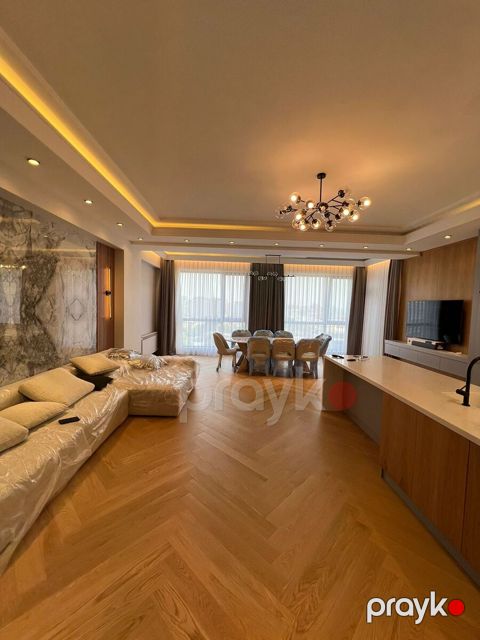 İcarəyə verilir 2 otaqlı yeni tikili 130 m² — Bakı