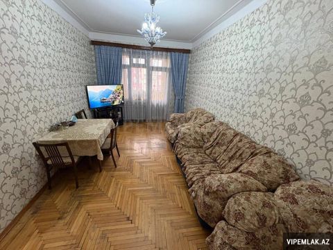 Nizami rayonunda 3 otaqlı Köhnə tikili Satılır, 80 m² — Najaf