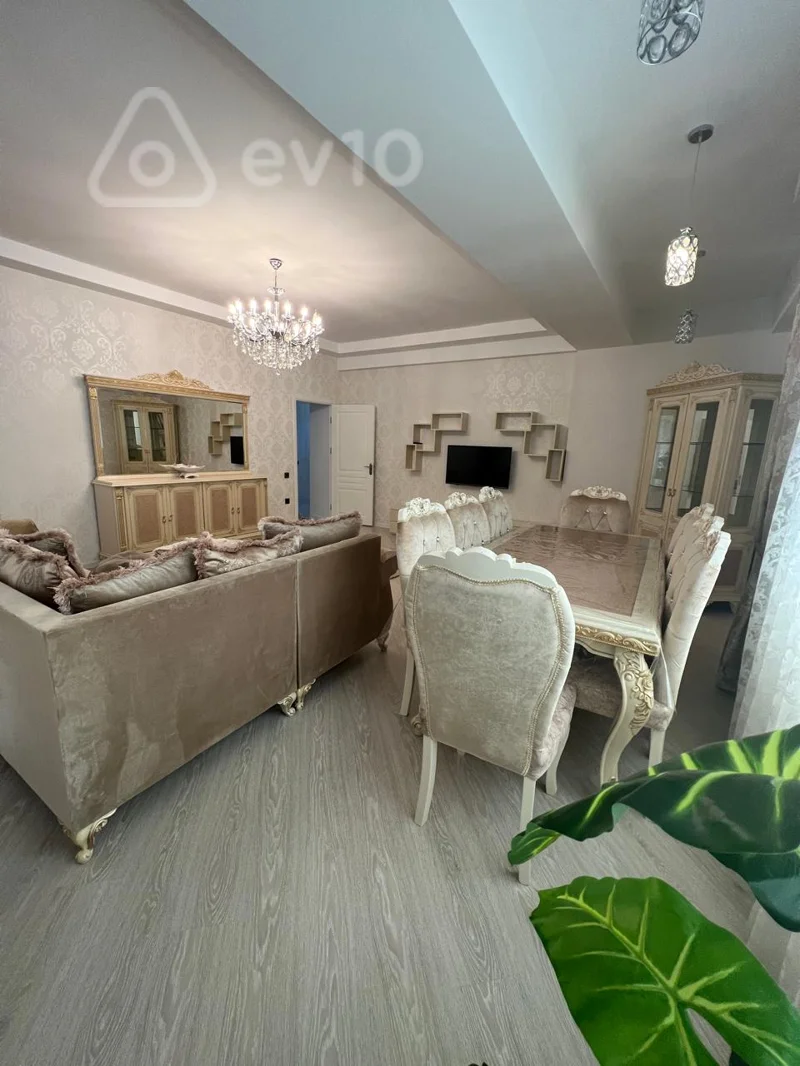 3 otaqlı mənzil, 140 m², Möhsün Sənani küçəsi — kirayə — Mənzil, Bakı (5)