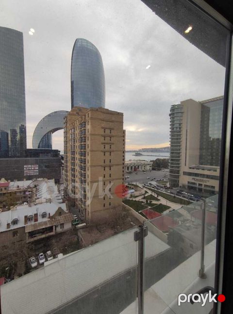 Satılır 2 otaqlı yeni tikili 75.6 m² — Bakı