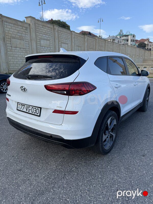 Hyundai Tucson, 2017 il — Minik avtomobili icarəsi, Bakı (6)