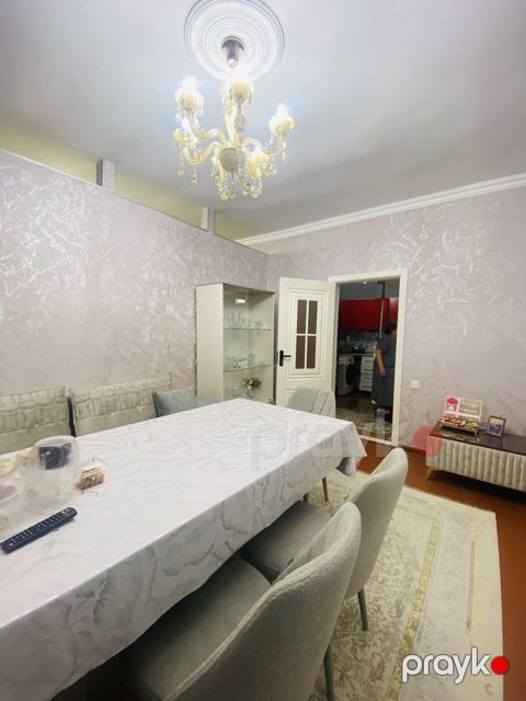 Həyət evi, Binəqədi qəs — Bakı