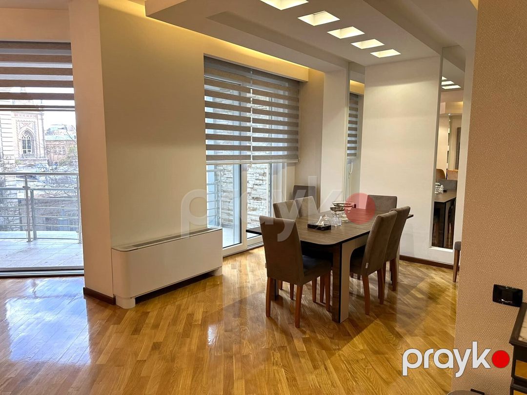 Satılır 4 otaqlı yeni tikili 233 m² — Mənzil, Bakı (6)