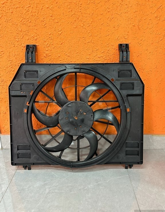 Pər korpusu Land Rover Range Rover 2013-2016 — Bakı