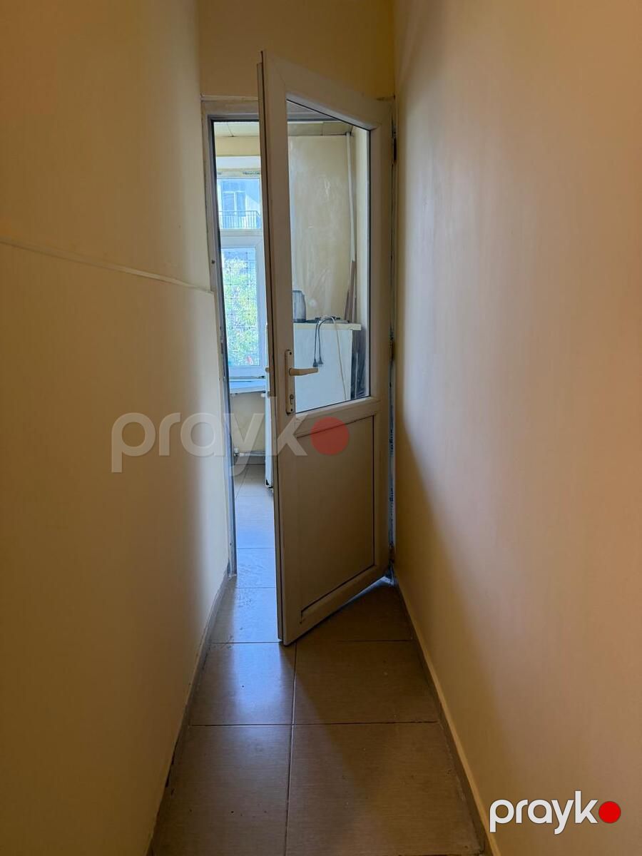 Satılır 1 otaqlı köhnə tikili 38 m² — Mənzil, Bakı (7)