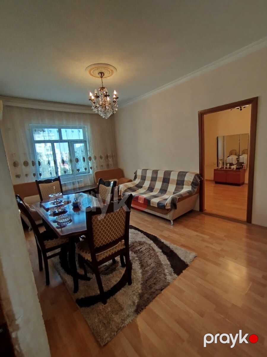 Satılır 4 otaqlı köhnə tikili 104 m² — Mənzil, Bakı (3)
