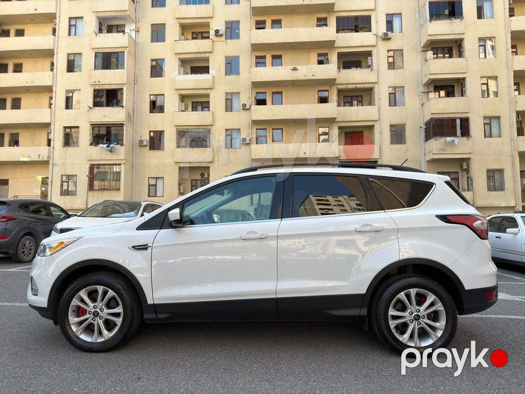 Ford Escape, 1.5 L, 2017 il, 129 000 km — Avtomobillər, Bakı (5)