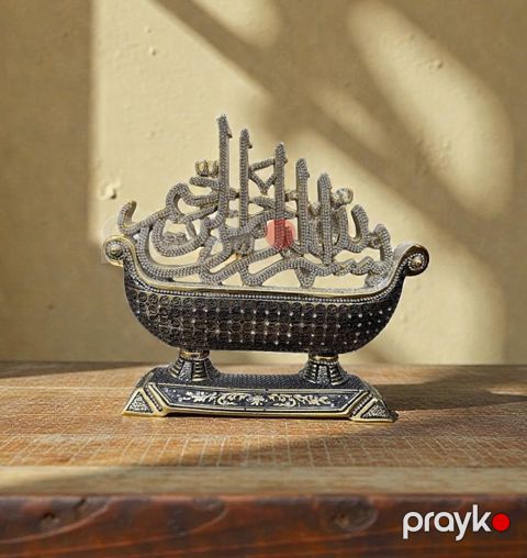 Dekorativ suvenir, poliester, 26x30 sm — Bakı