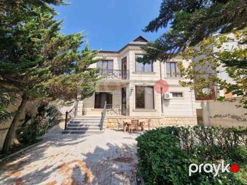 Satılır 6 otaqlı həyət evi/bağ evi 214 m² — Bakı