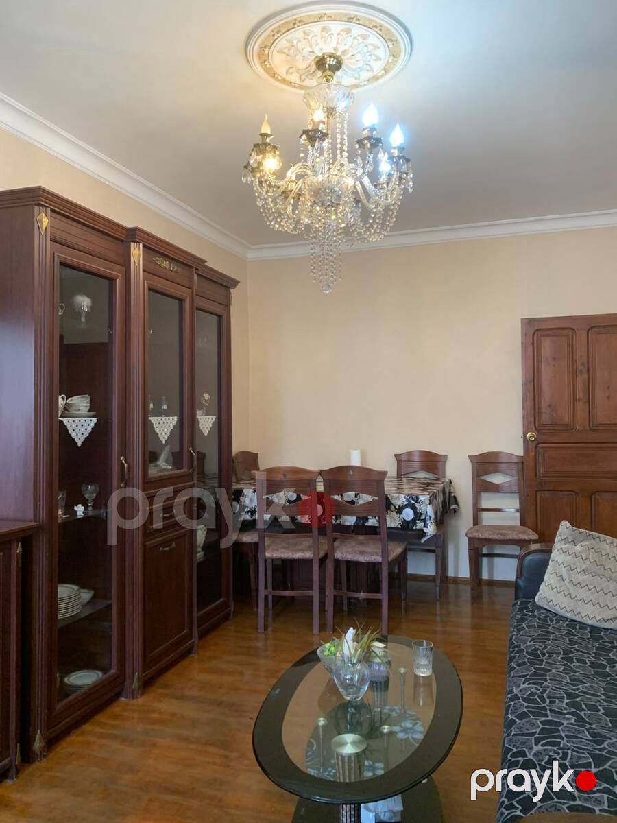 Satılır 2 otaqlı köhnə tikili 65 m² — Mənzil, Bakı (9)