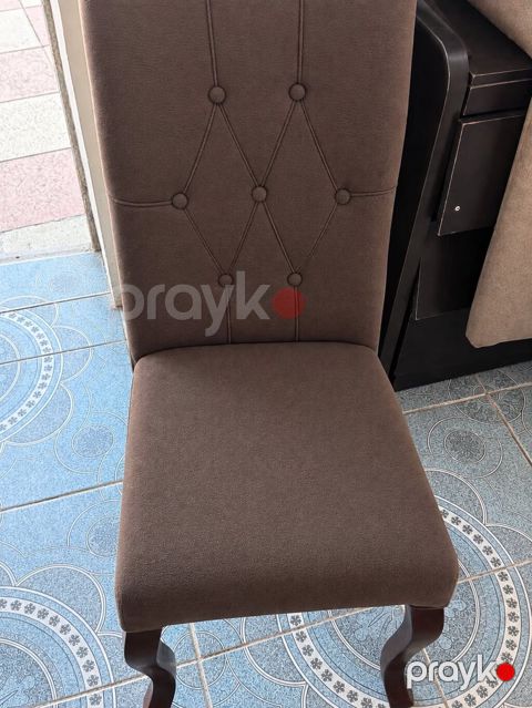 6 eded stul. Satilir 120 manata. Unvan Bine. Aygul — Bakı