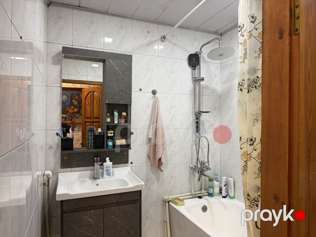 Satılır 4 otaqlı köhnə tikili 90 m² — Mənzil, Bakı (7)