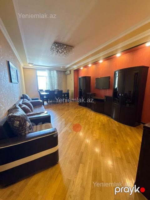 Satılır 3 otaqlı Bina evi menzil (Yeni tikili), 110 m², Binəqədi rayonu — Bakı
