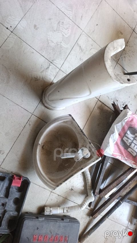 Künc moydadır — Bakı