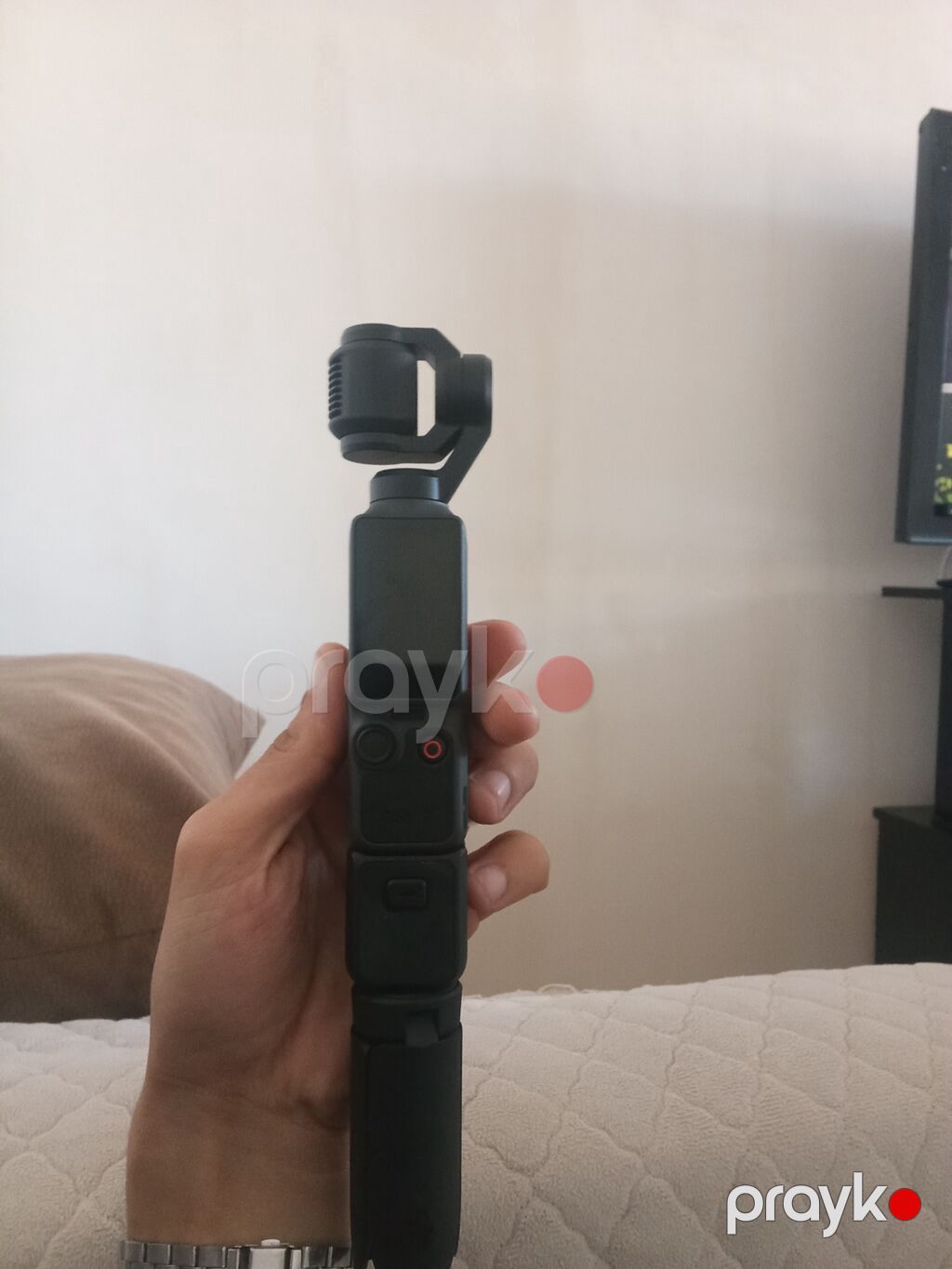 DJI Osmo Pocket 4 Pro – cib ölçülü, 3-oxlu stabilizatorlu peşəkar — Video kamera, Digah (2)