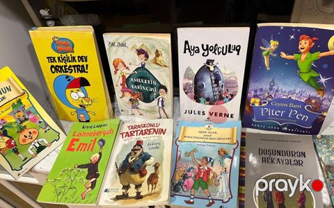 Uşaq və yeniyetmələr üçün seçmə kitab toplusu Məzmun: - Jules Verne — Bakı
