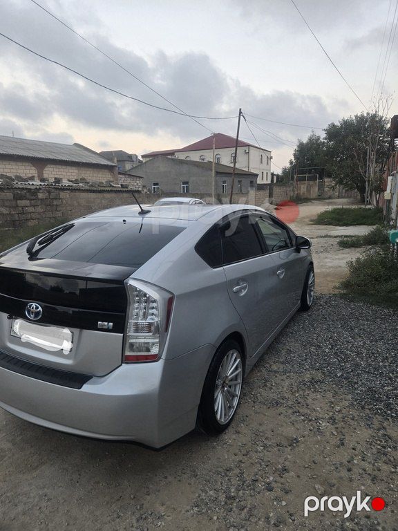 Toyota Prius, 1.8 L, 1.3 kWh, 2010 il, 326 000 km — Avtomobillər, Bakı (2)