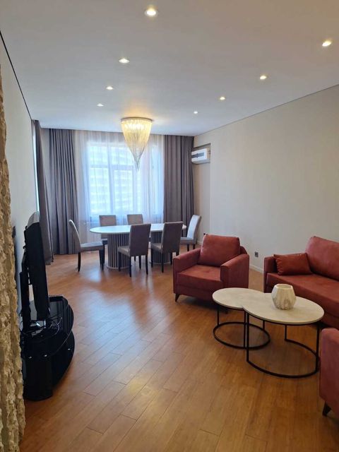 İcarəyə verilir 3 otaqlı yeni tikili 110 m² — Bakı