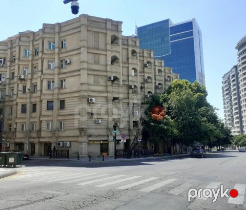 2-otaqlı mənzil kirayə verilir, Cəfər Cabbarlı küç., 65 m² — Bakı