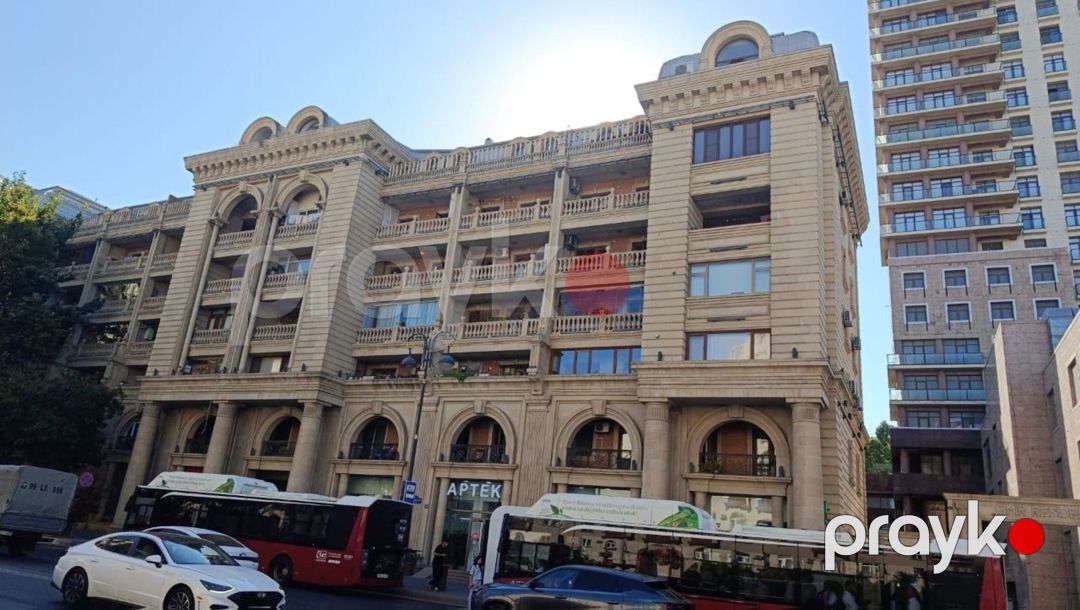 Satılır 2 otaqlı köhnə tikili 65 m² — Mənzil, Bakı (10)