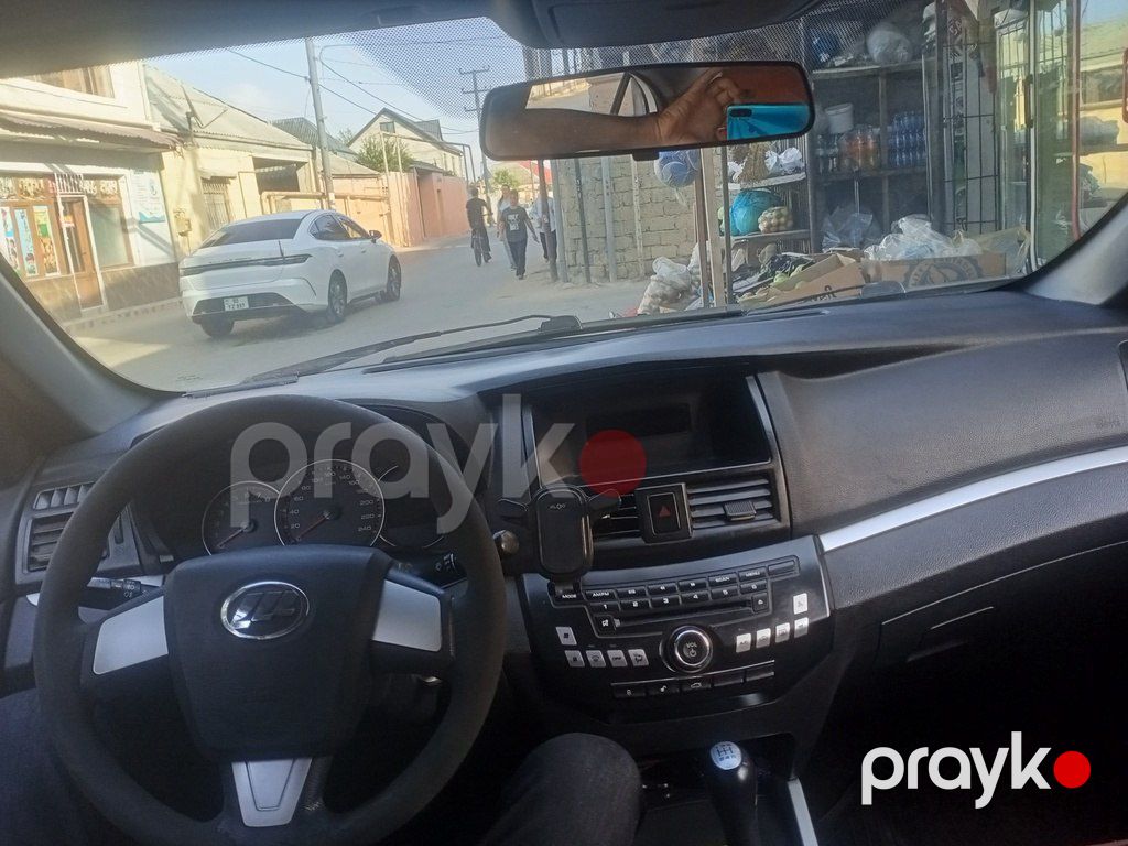 Lifan 720, 1.8 L, 2015 il, 200 910 km — Avtomobillər, Bakı (3)
