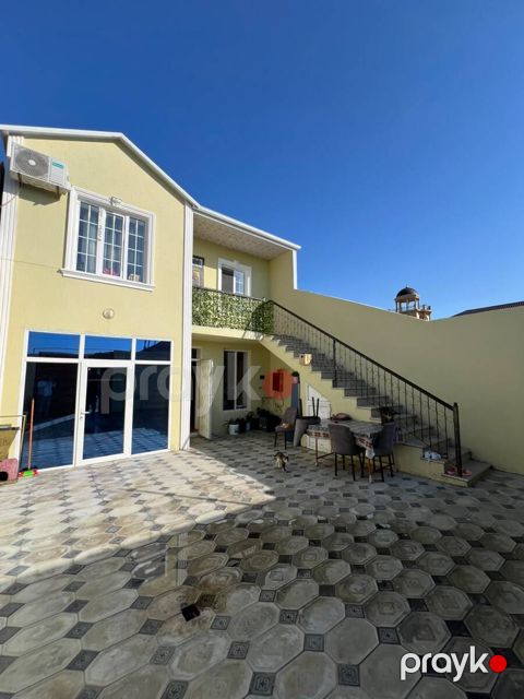 Satılır 6 otaqlı həyət evi/bağ evi 160 m² — Bakı