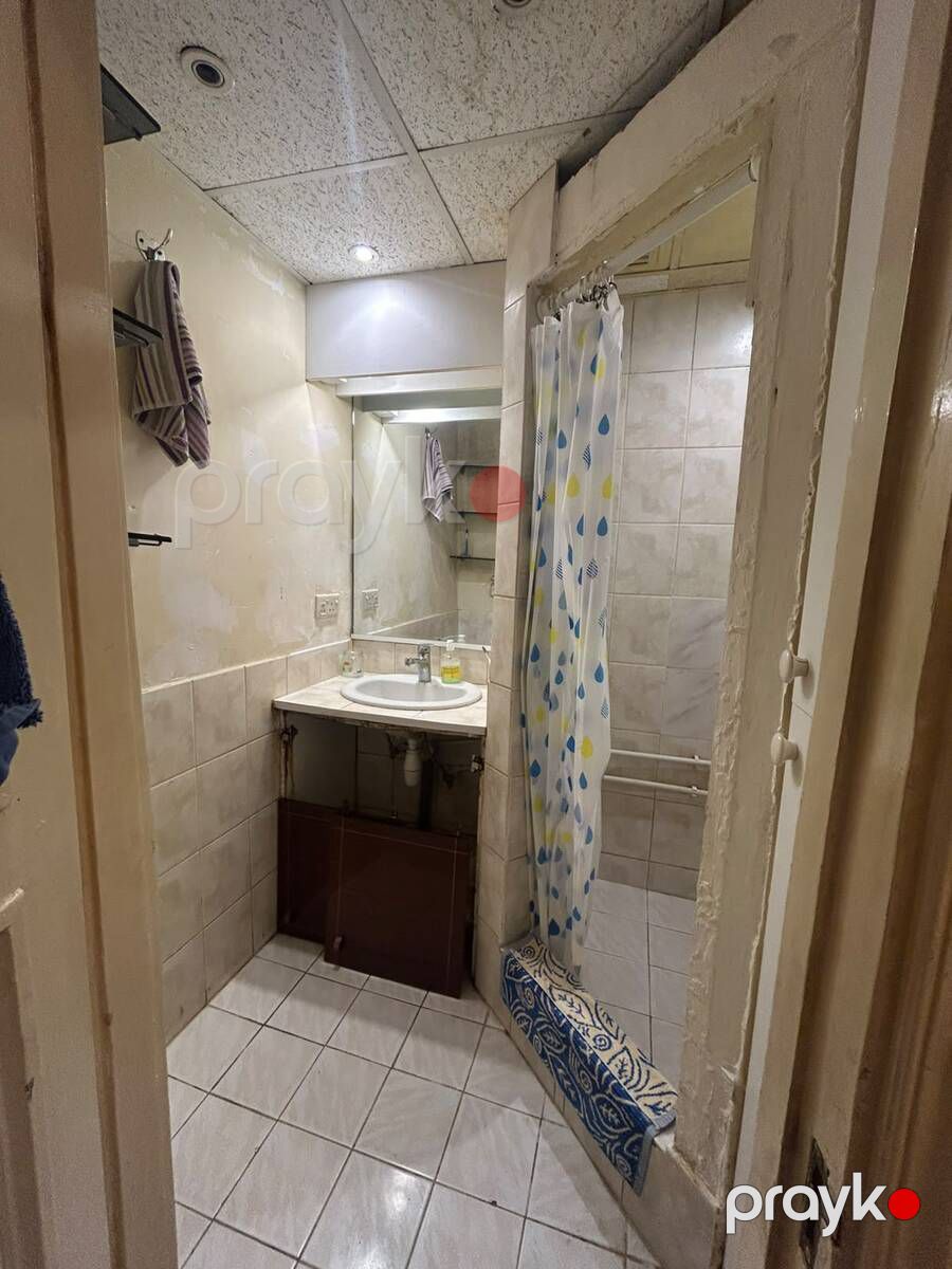 Satılır 5 otaqlı köhnə tikili 110 m² — Mənzil, Bakı (12)