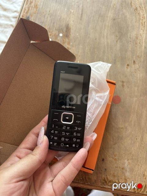 Micromax X507 düyməli mobil telefon Xüsusiyyətlər: - Kompakt korpus — Saray