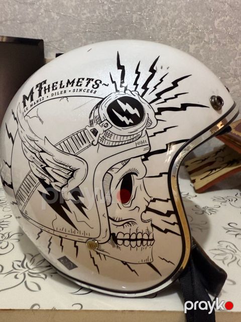 Dəbilqə — Bakı
