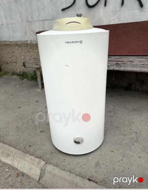 Ariston 100 l, İşlənmiş, Kredit yoxdur, Ünvandan götürmə — SEMU.candles