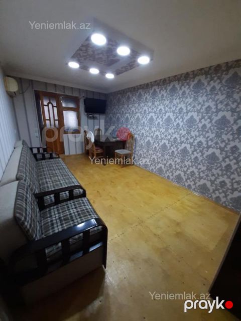Kirayə 1 otaqlı Bina evi menzil (Köhnə tikili), 32 m², 4-cü mikrorayon — Sumqayıt