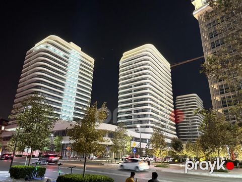 Satılır 3 otaqlı yeni tikili 180 m² — Bakı