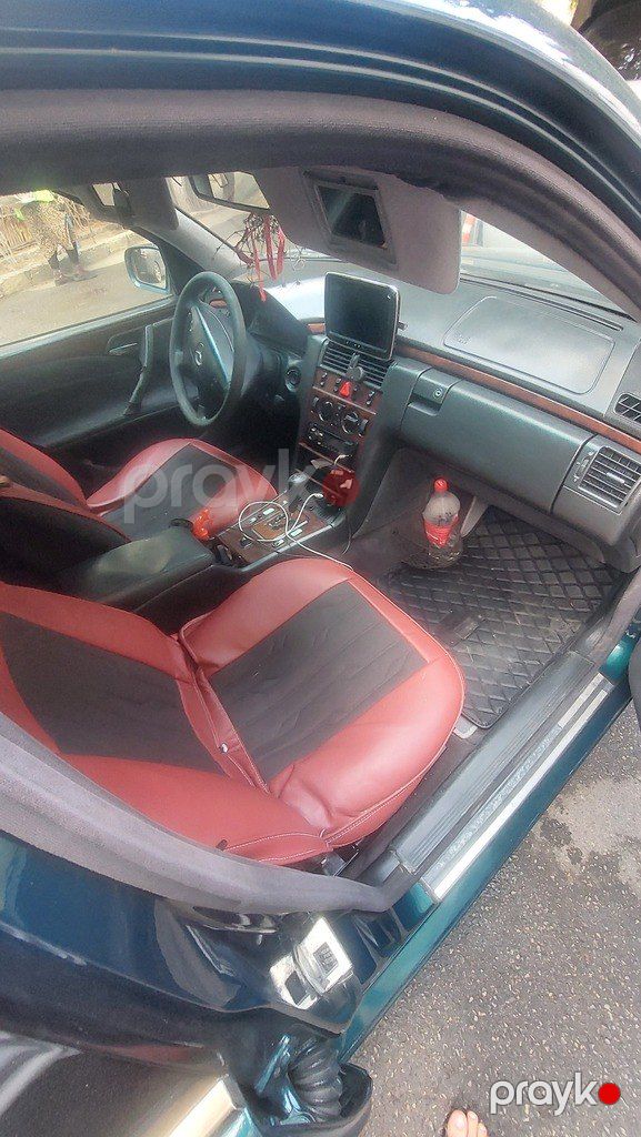 Mercedes E 220, 2.2 L, 2001 il, 215 000 km — Avtomobillər, Bakı (12)