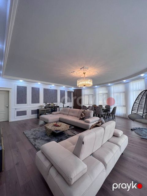 Satılır 3 otaqlı yeni tikili 157 m² — Bakı
