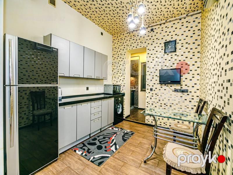 Günlük 2 otaqlı Bina evi menzil (Köhnə tikili), 60 m², Nəsimi rayonu — Mənzil, Bakı (3)