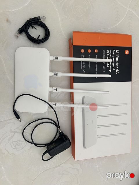 Xiaomi Mi Router 4A – iki diapazonlu (2.4 GHz + 5 GHz) Wi‑Fi — Bakı