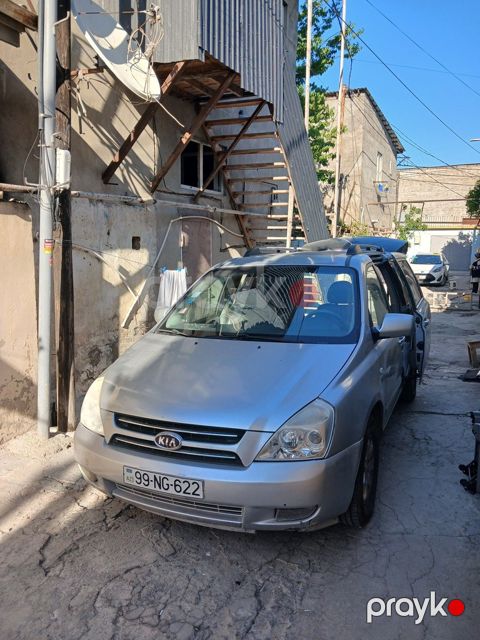 Kia Carnival, 3.8 L, 2006 il, 180 000 km — Bakı