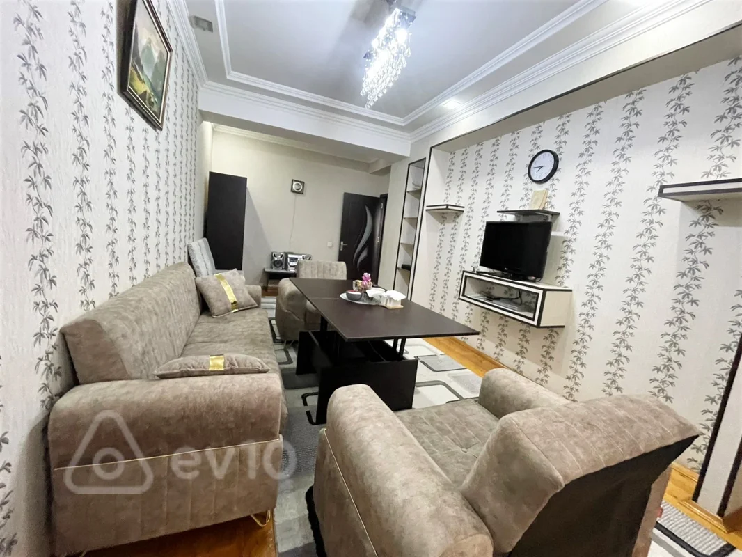 2 otaqlı mənzil, 85 m², Əsəd Əhmədov — kirayə — Bakı