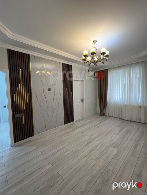 Satılır 3 otaqlı köhnə tikili 65 m² — Bakı