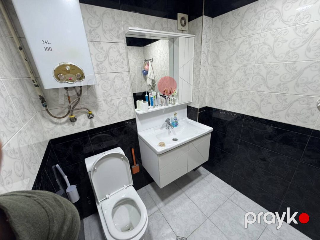 Satılır 3 otaqlı köhnə tikili 70 m² — Mənzil, Bakı (8)