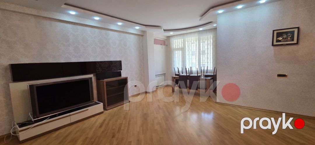 Satılır 4 otaqlı yeni tikili 200 m² — Mənzil, Bakı (3)