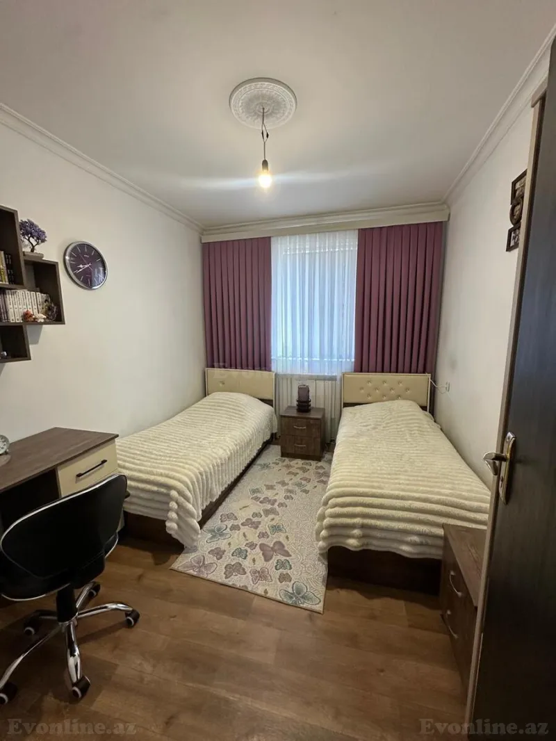 Satılır 4 otaqlı Mənzil Köhnə tikili 90 m² Bakı, Suraxanı r., Bülbülə — Mənzil, Bakı (3)