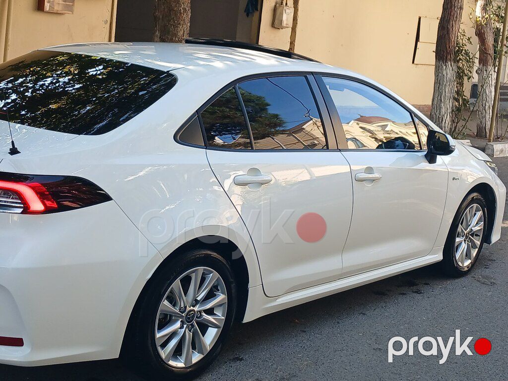 Toyota Corolla, 1.8 L, 0.85 kWh, 2025 il, 83 000 km — Avtomobillər, Bakı (4)
