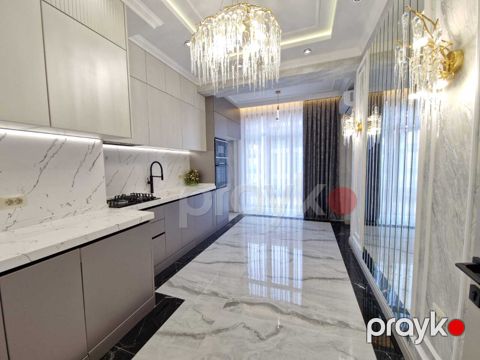 Satılır 2 otaqlı yeni tikili 100 m² — Bakı