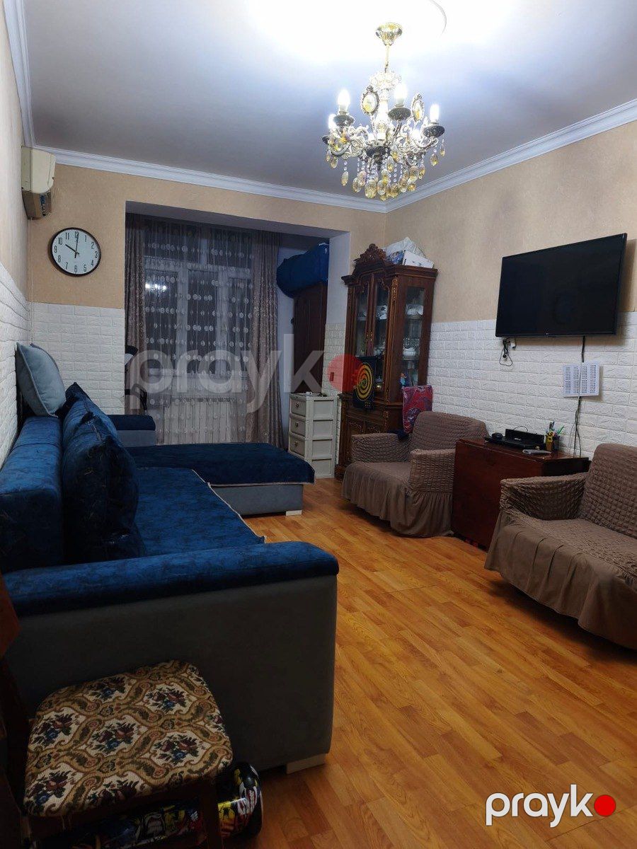 Satılır 2 otaqlı köhnə tikili 60 m² — Mənzil, Bakı (3)