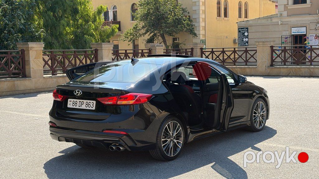 Hyundai Avante, 1.6 L, 2017 il, 114 000 km — Avtomobillər, Bakı (4)